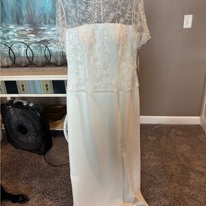 David's Bridal White Floral Lace Dress